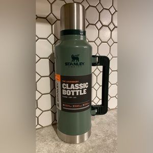 Stanley Classic Bottle Thermos XL 2QT 1.9L